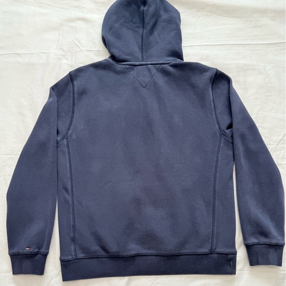 Tommy Hilfiger Women’s Hoodie Size M –Iconic Red & White Logo Hooded Sweatshirt - Picture 6 of 14